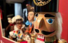 Babbo Natale nel Magico Mondo dello Schiaccianoci: spettacolo di marionette a Casa Gianduja