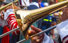 La marching band “Bandaradan” in Piazzetta Reale a Torino per il Natale 2025