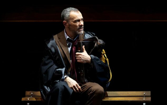 "Malinconico" al Teatro Carignano di Torino 2025 2026