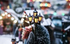 Nel Paese Incantato 2025 torna a Chiusa di Pesio con piatti tipici, alpaca, giochi e presepi