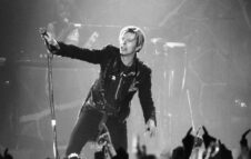 Andy dei Bluvertigo live a Torino nel 2026 per la “David Bowie Celebration Night”