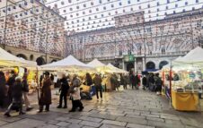 “Artiflor” torna a Torino: domenica in piazza il mercatino dell’artigianato creativo