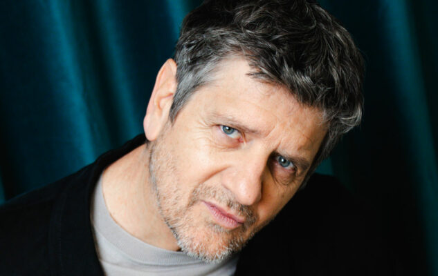 Fabio De Luigi in scena a Torino nel 2026