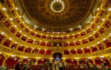 Scena Aperta: a Marzo nuove visite guidate teatrali al Teatro Carignano di Torino