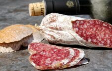 Sagra del Salame di Cinghiale a Val della Torre: gusto, camminate e tradizioni locali