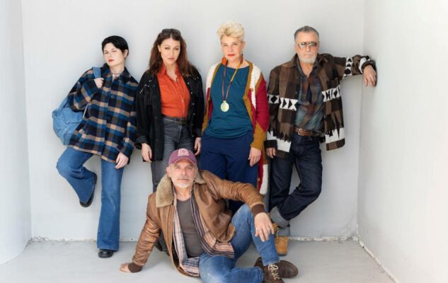 circle mirror torino 2026