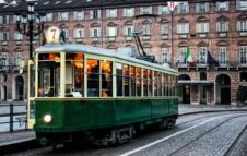 Notte degli Archivi in Tram Storico a Torino: tour gratuiti serali tra luci e memoria