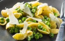 Torna la Sagra del Pisello a Casalborgone tra agnolotti Gogu, musica e sapori del territorio
