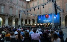 Rosso Beethoven a Torino: concerti d’estate a Palazzo Reale con aperitivo e visita segreta