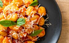 Torna la Sagra della Patata di Ceretti: sette giorni di musica, cucina e tradizione